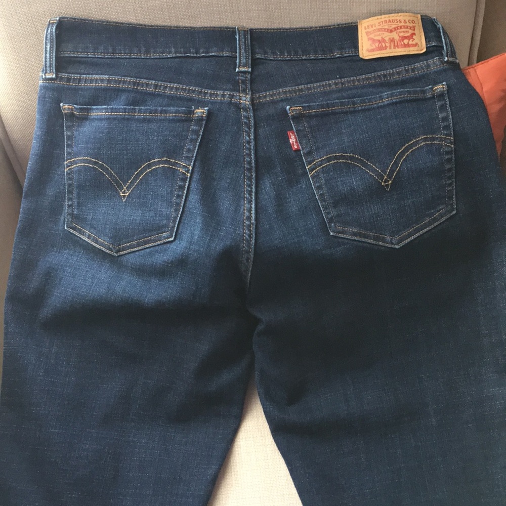 Levi denim capris
